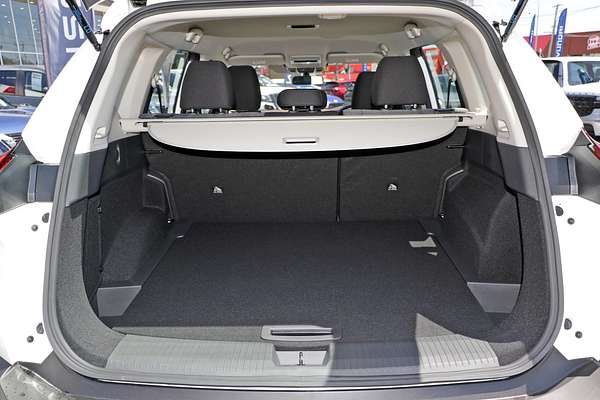 2024 Nissan X-TRAIL ST T33