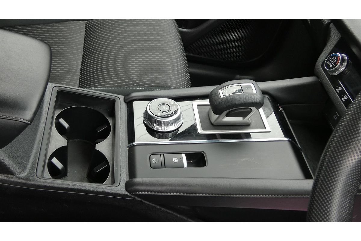 2023 Mitsubishi Outlander ES ZM