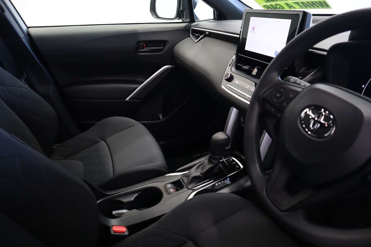 2023 Toyota Corolla Cross GX MXGH10R