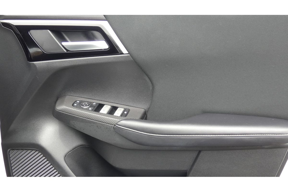 2023 Mitsubishi Outlander ES ZM