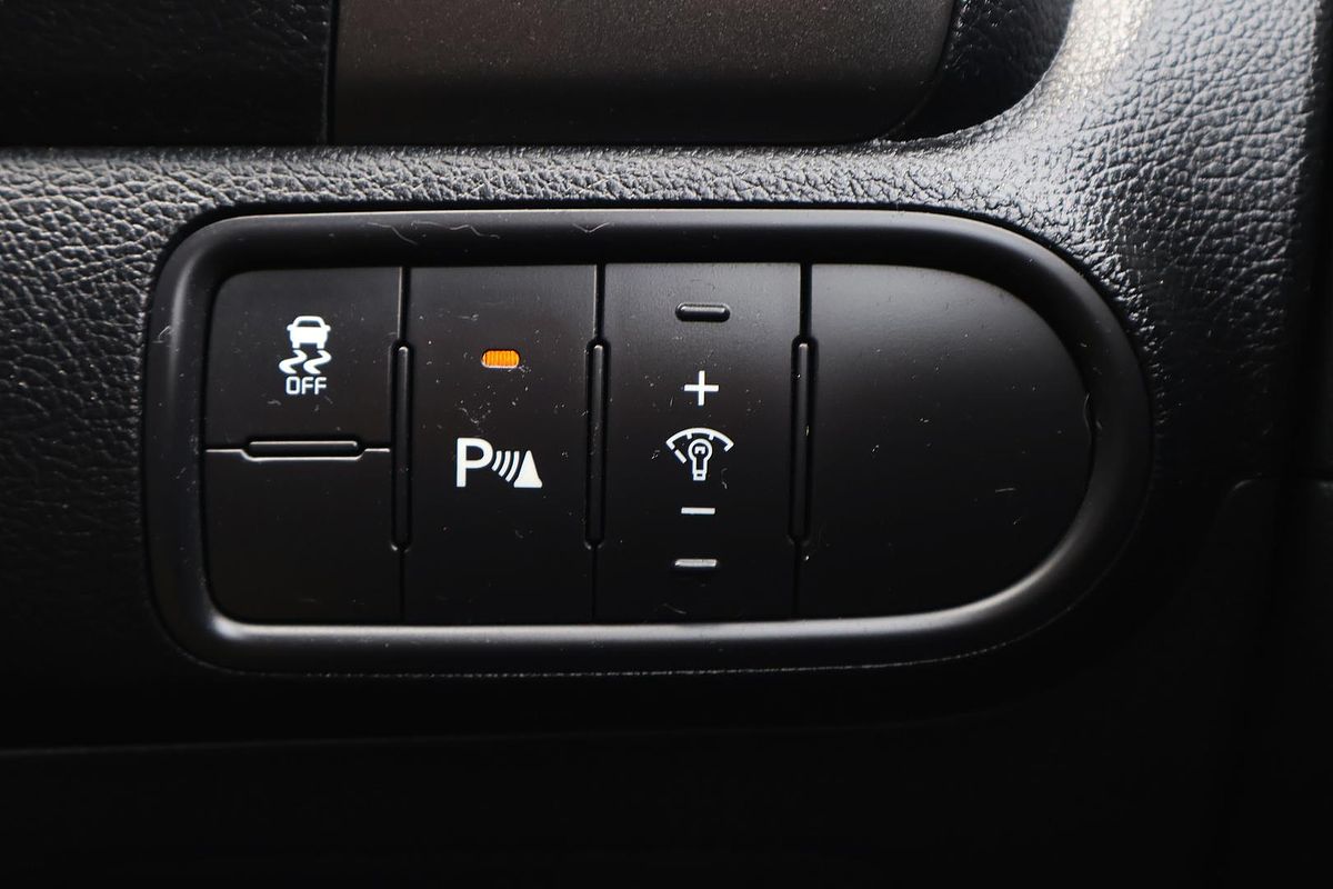 2013 Kia Cerato S YD