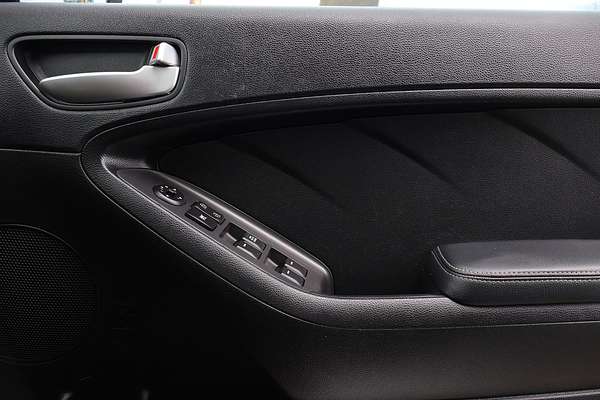 2013 Kia Cerato S YD