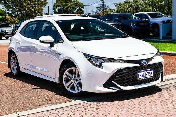 2022 Toyota Corolla Ascent Sport Hybrid ZWE211R