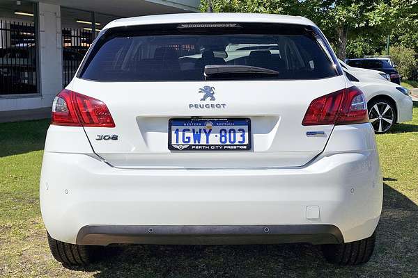 2017 Peugeot 308 Allure T9