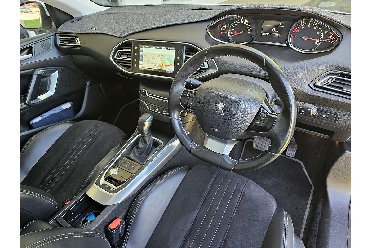 2017 Peugeot 308 Allure T9