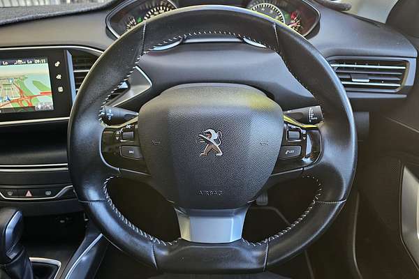 2017 Peugeot 308 Allure T9