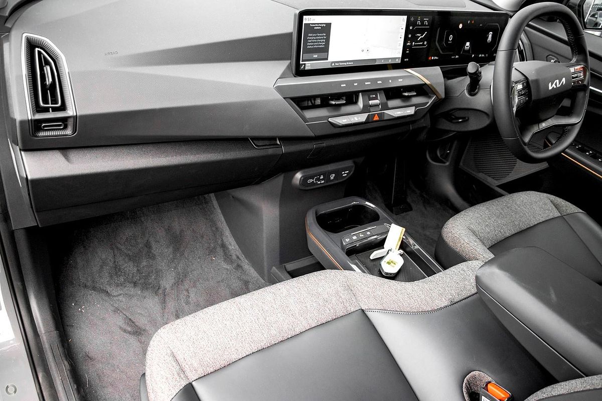 2025 Kia EV5 Air Long Range OVc