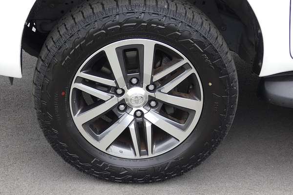 2018 Toyota Hilux SR5 GUN126R 4X4