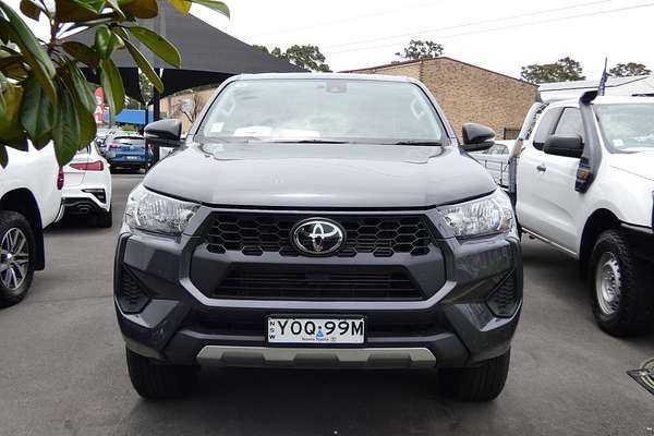 2024 Toyota Hilux SR GUN126R 4X4