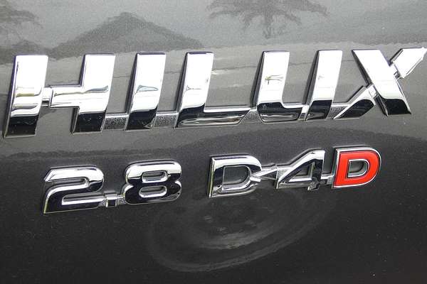 2024 Toyota Hilux SR GUN126R 4X4