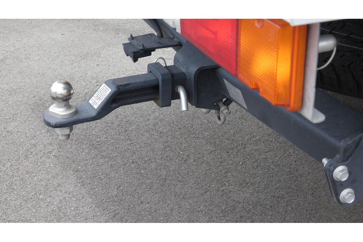 2024 Toyota Hilux SR GUN126R 4X4