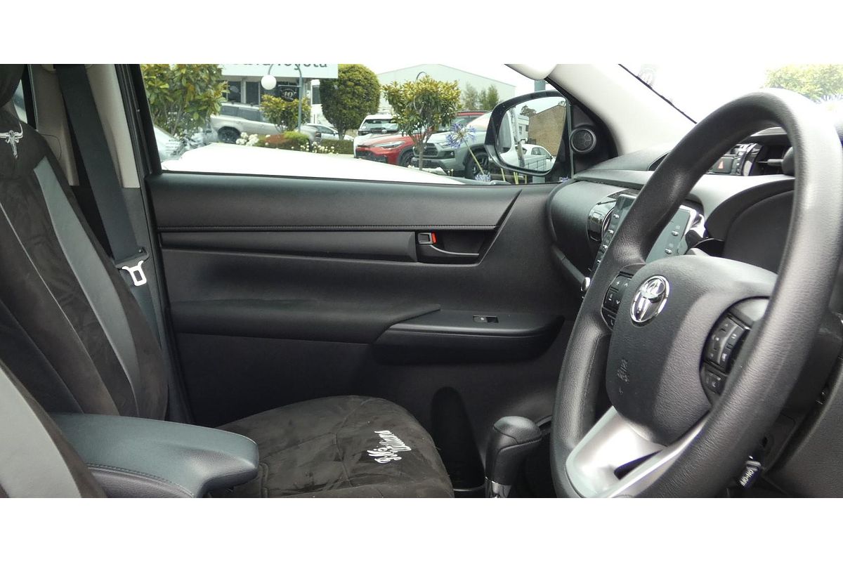 2024 Toyota Hilux SR GUN126R 4X4