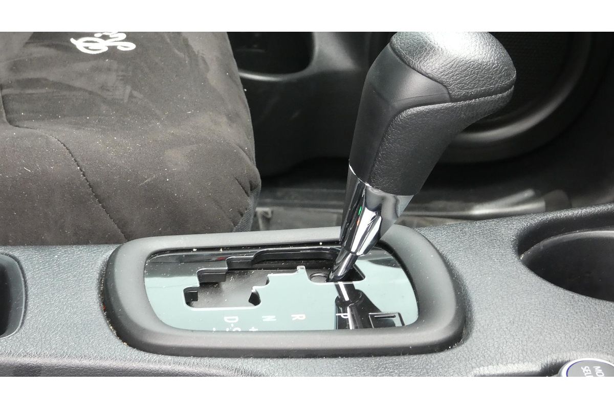 2024 Toyota Hilux SR GUN126R 4X4