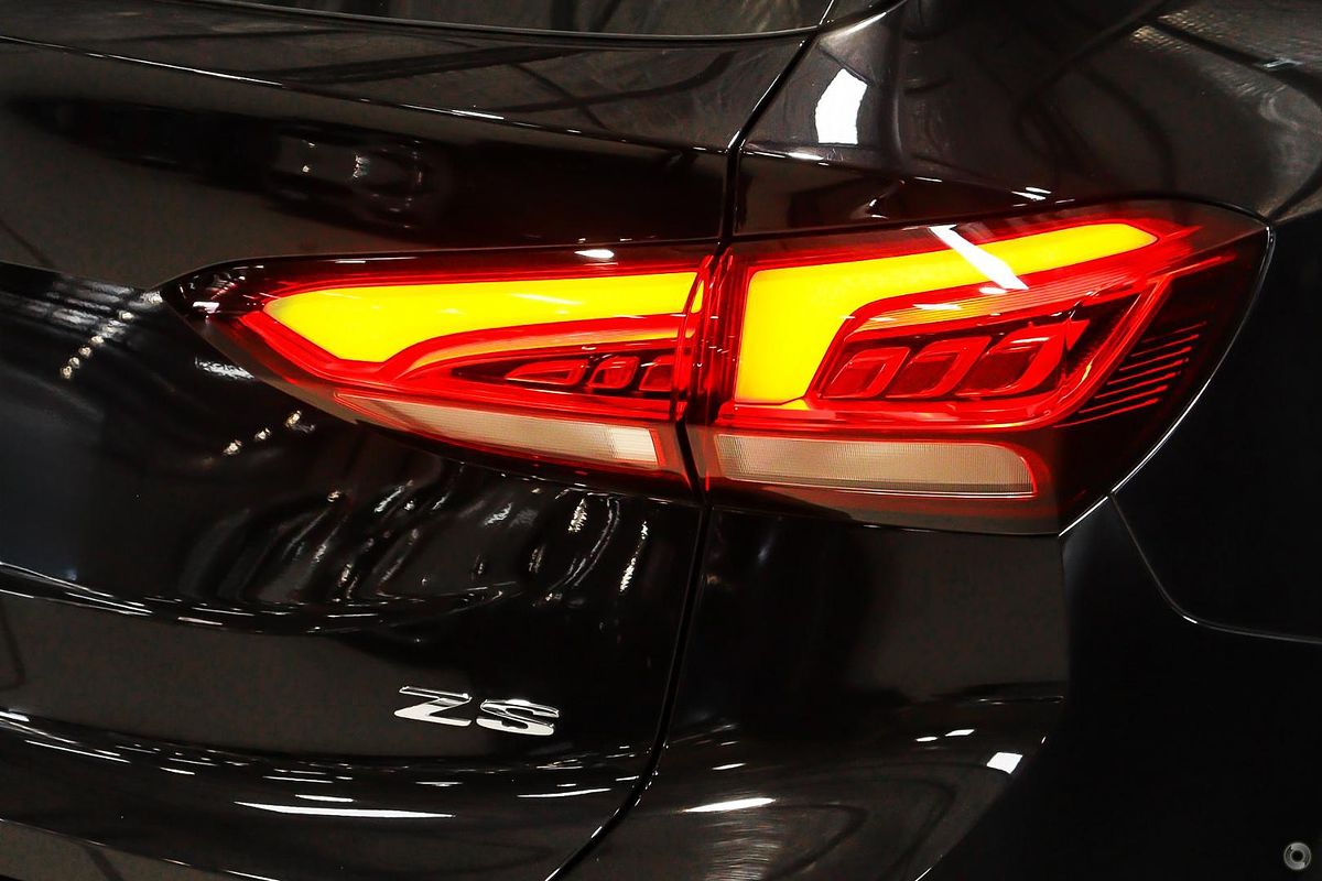 2025 MG ZS Essence ZS32