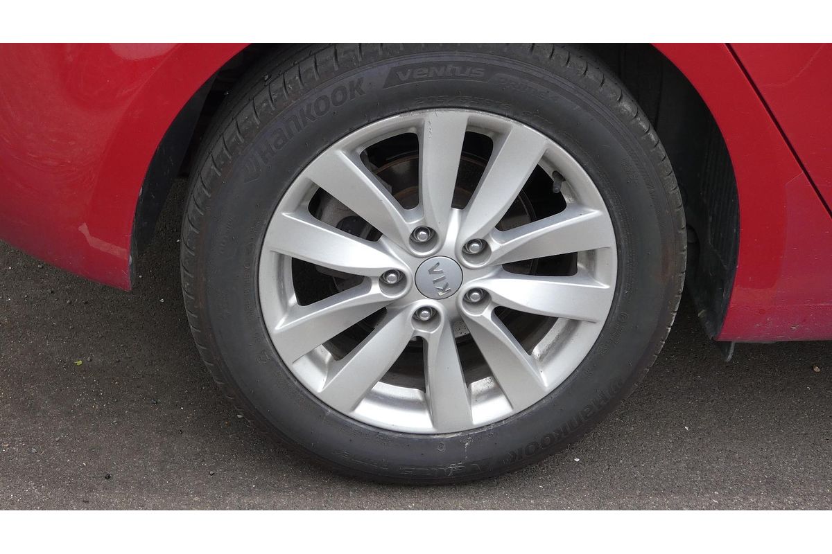 2013 Kia Cerato Si YD