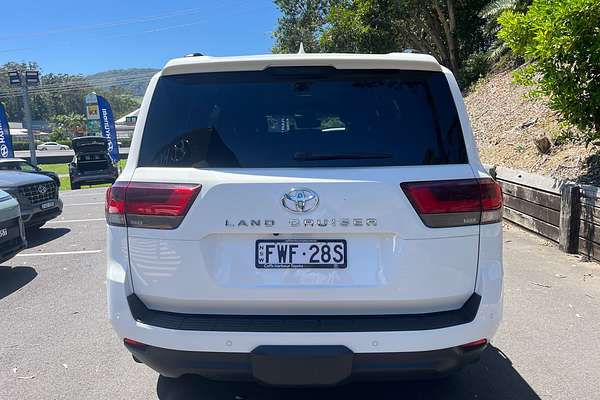 2024 Toyota Landcruiser GXL FJA300R
