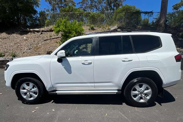 2024 Toyota Landcruiser GXL FJA300R