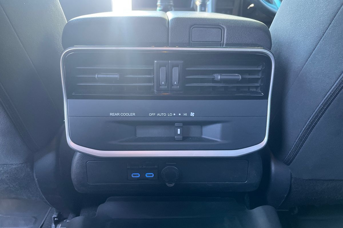 2024 Toyota Landcruiser GXL FJA300R