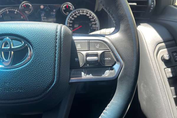 2024 Toyota Landcruiser GXL FJA300R