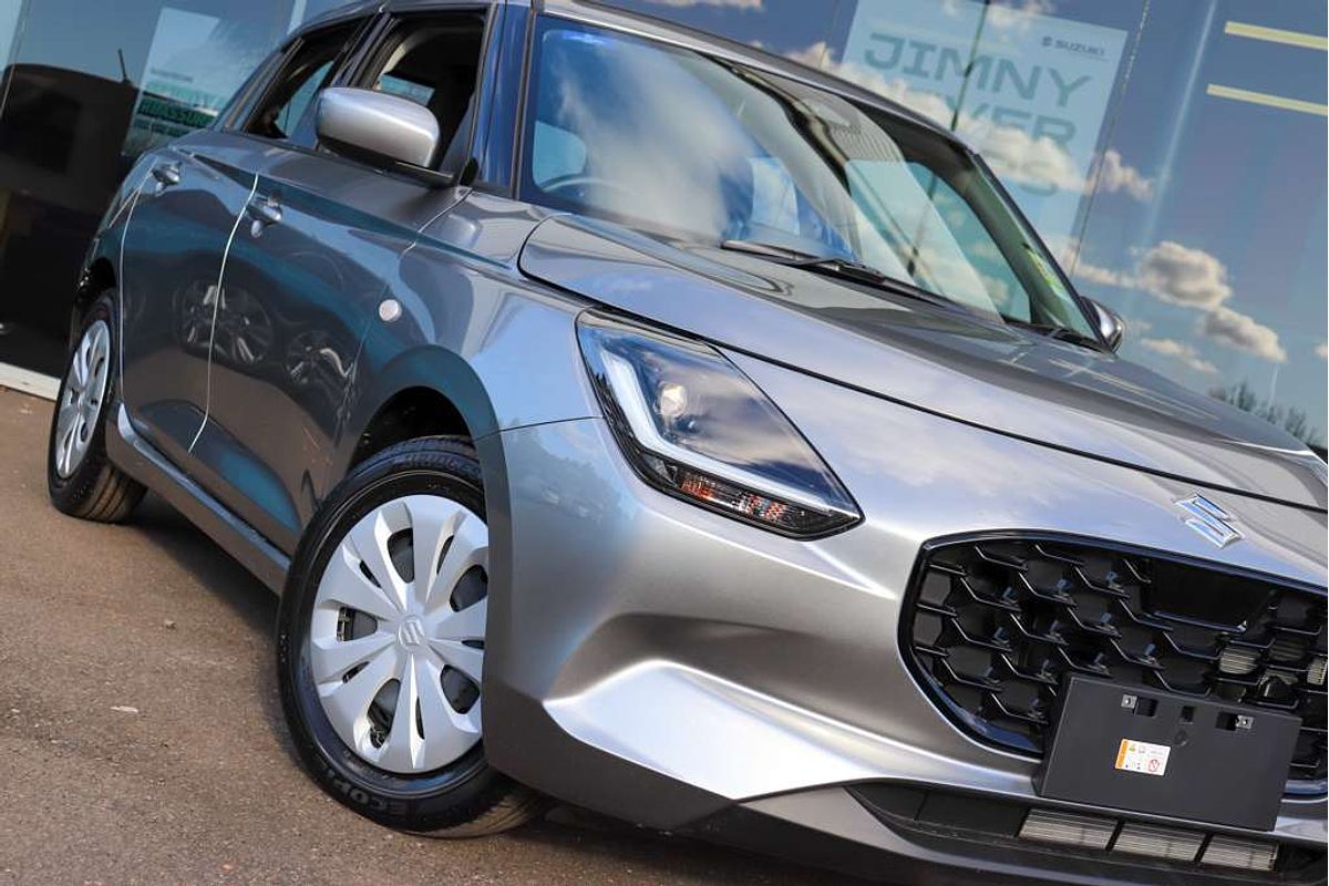 2025 Suzuki Swift Hybrid UZ