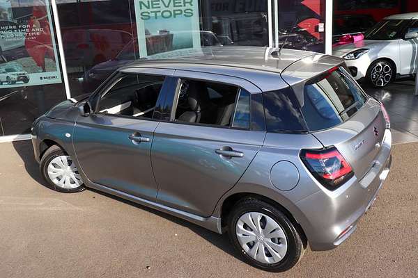 2025 Suzuki Swift Hybrid UZ