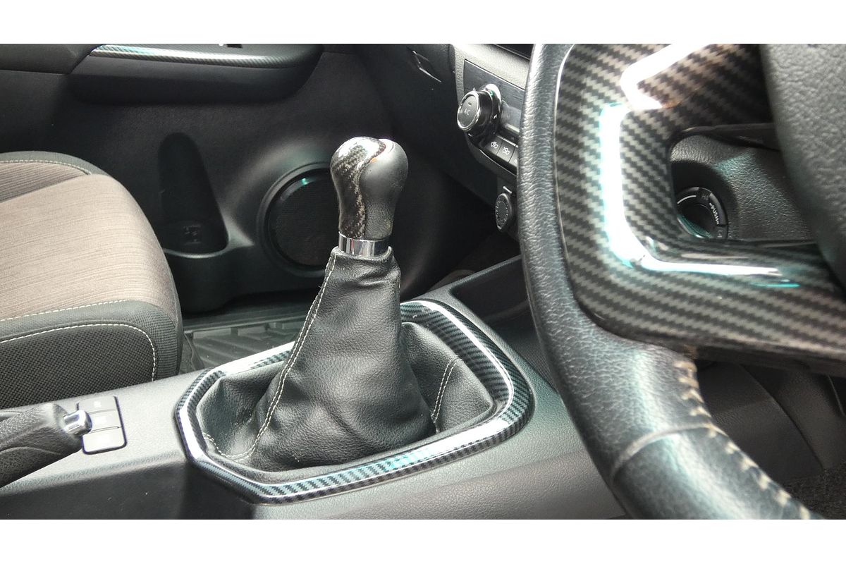 2018 Toyota Hilux SR5 GUN126R 4X4