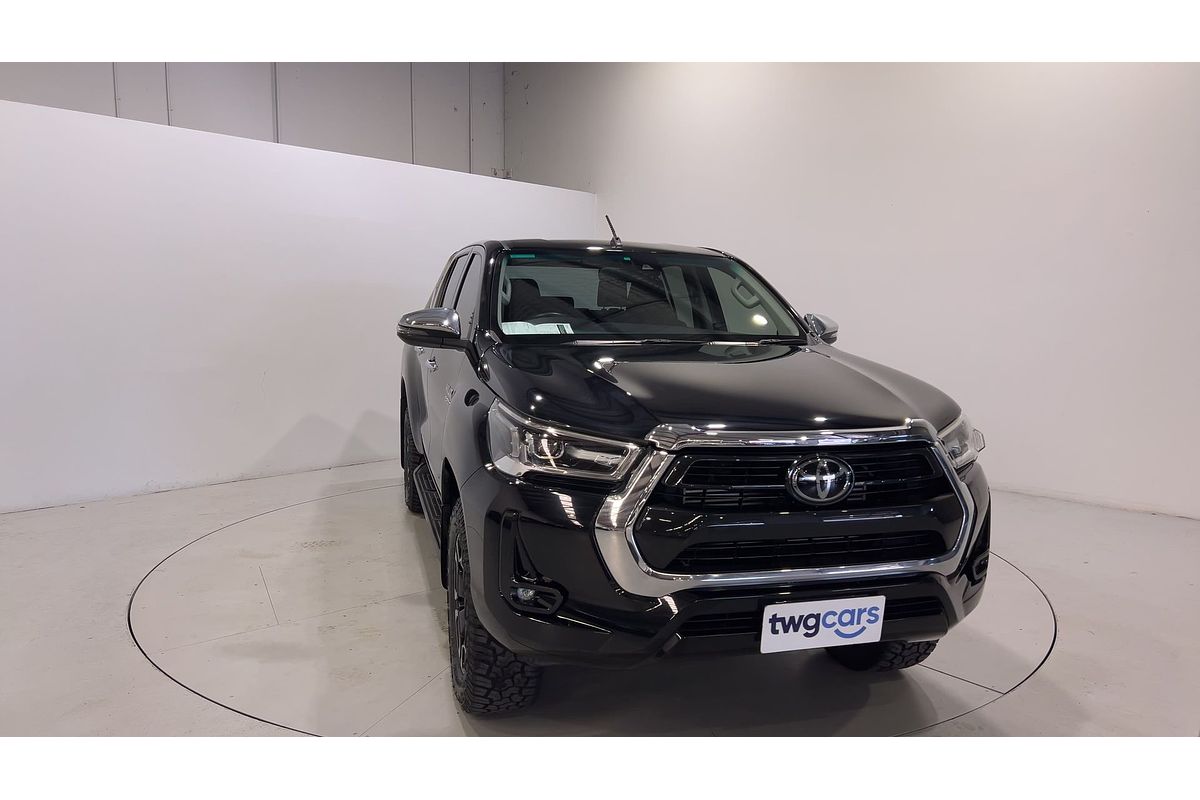 2020 Toyota Hilux SR5 GUN126R 4X4