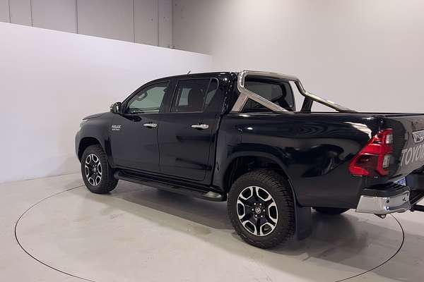 2020 Toyota Hilux SR5 GUN126R 4X4