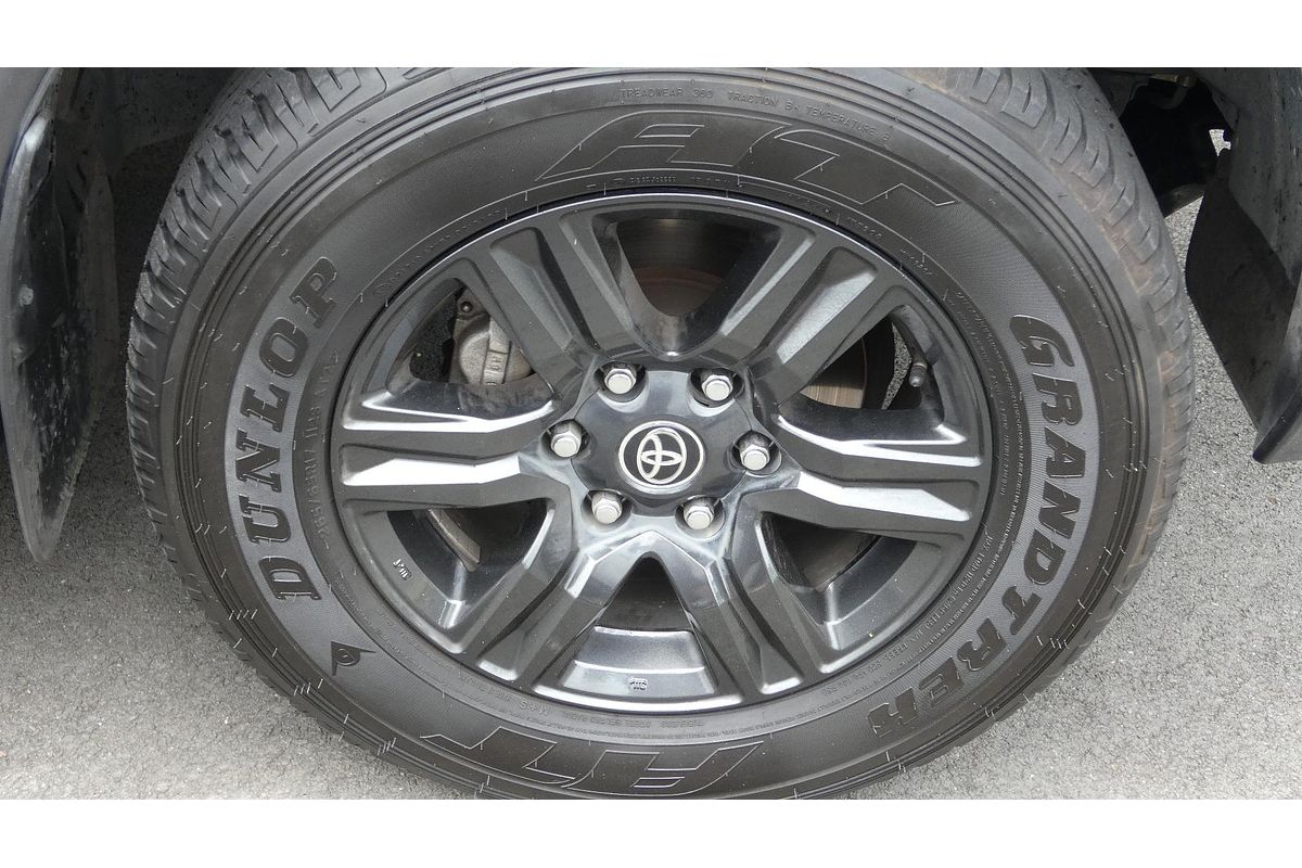 2024 Toyota Hilux SR GUN126R 4X4