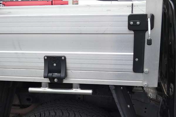 2024 Toyota Hilux SR GUN126R 4X4