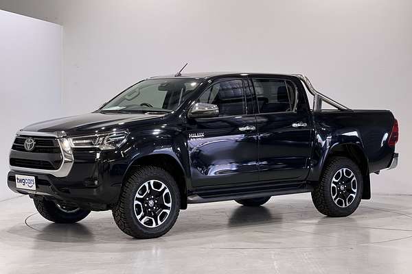 2020 Toyota Hilux SR5 GUN126R 4X4