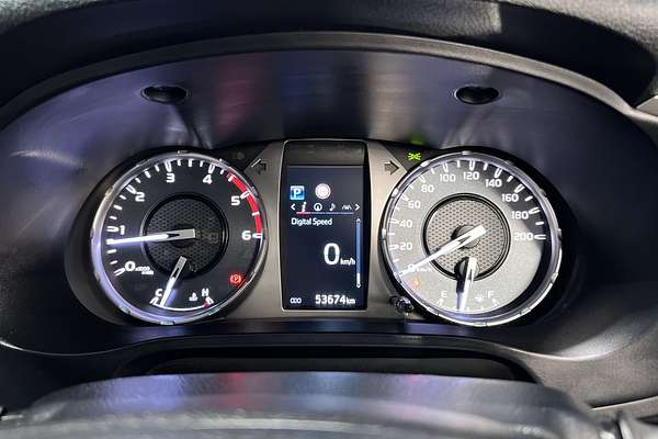 2020 Toyota Hilux SR5 GUN126R 4X4