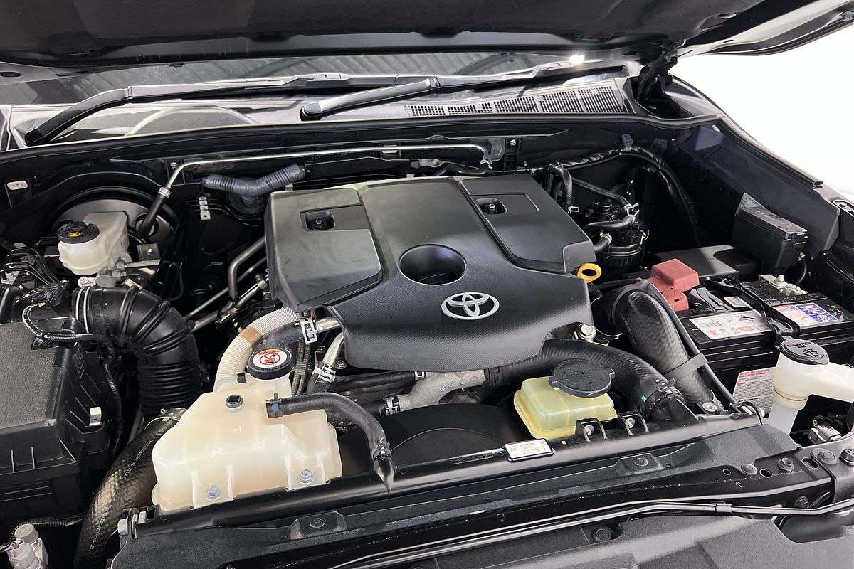 2020 Toyota Hilux SR5 GUN126R 4X4