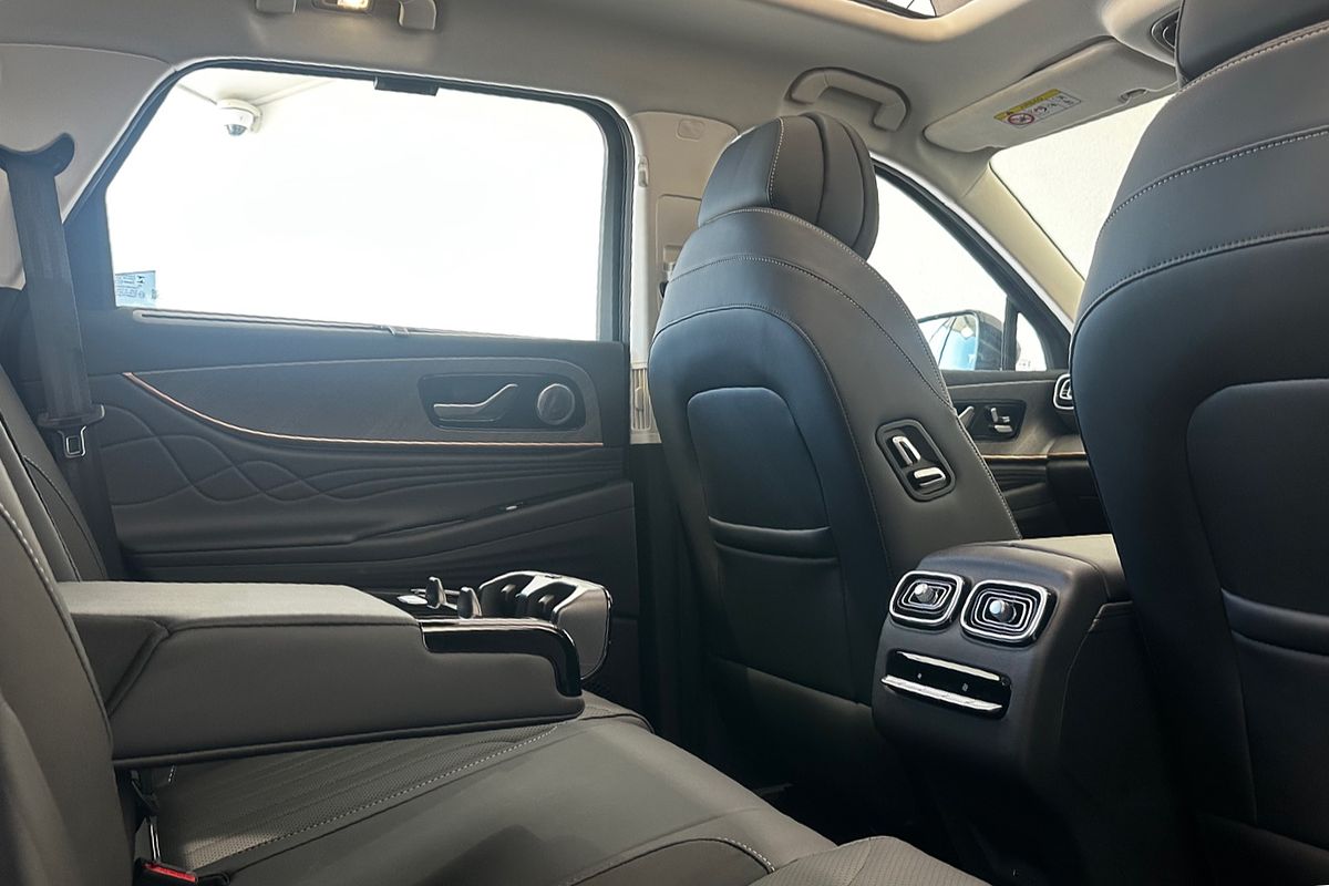 2025 Jaecoo J8 Track