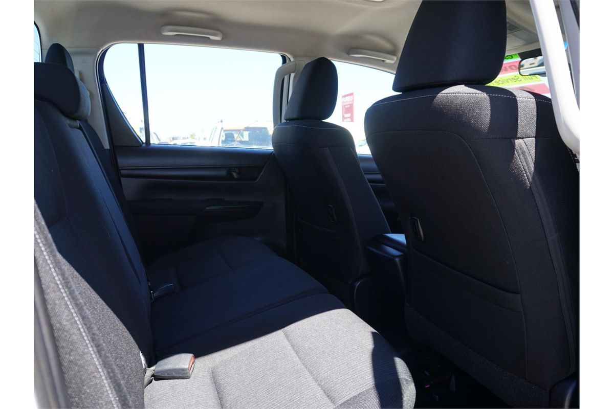 2021 Toyota Hilux SR GUN126R 4X4