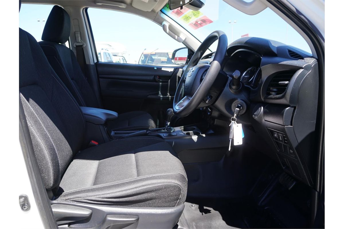 2021 Toyota Hilux SR GUN126R 4X4