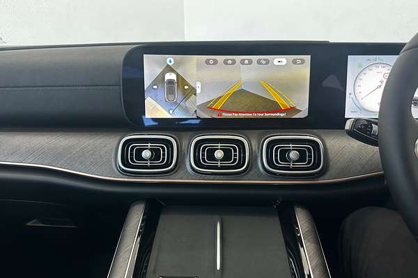 2025 Jaecoo J8 Track