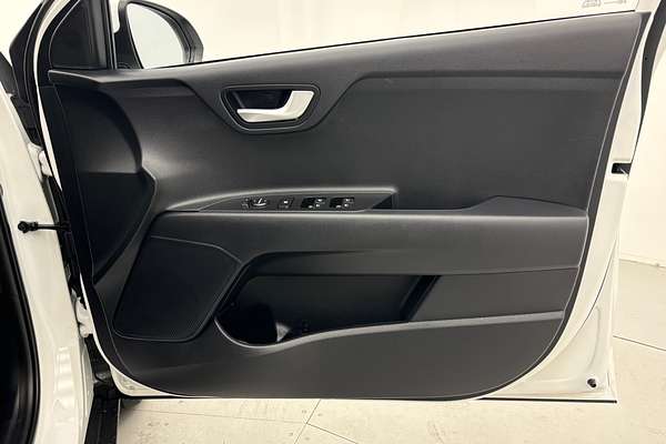 2023 Kia Stonic S YB