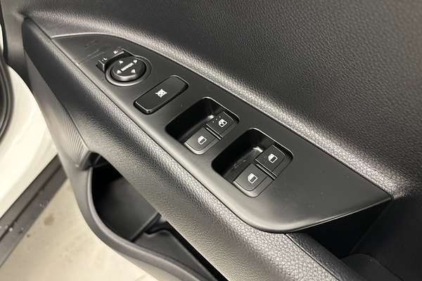 2023 Kia Stonic S YB