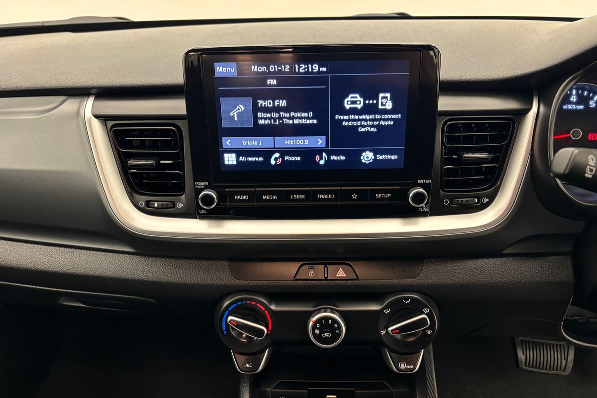 2023 Kia Stonic S YB