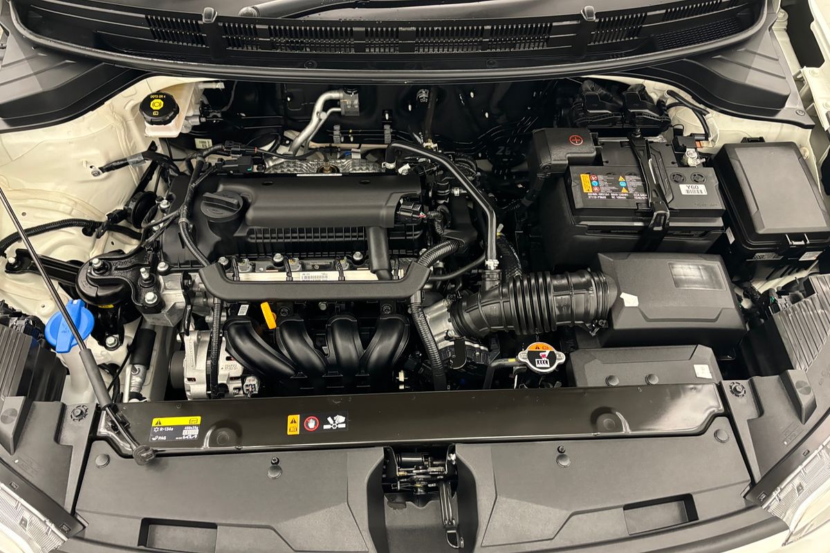 2023 Kia Stonic S YB