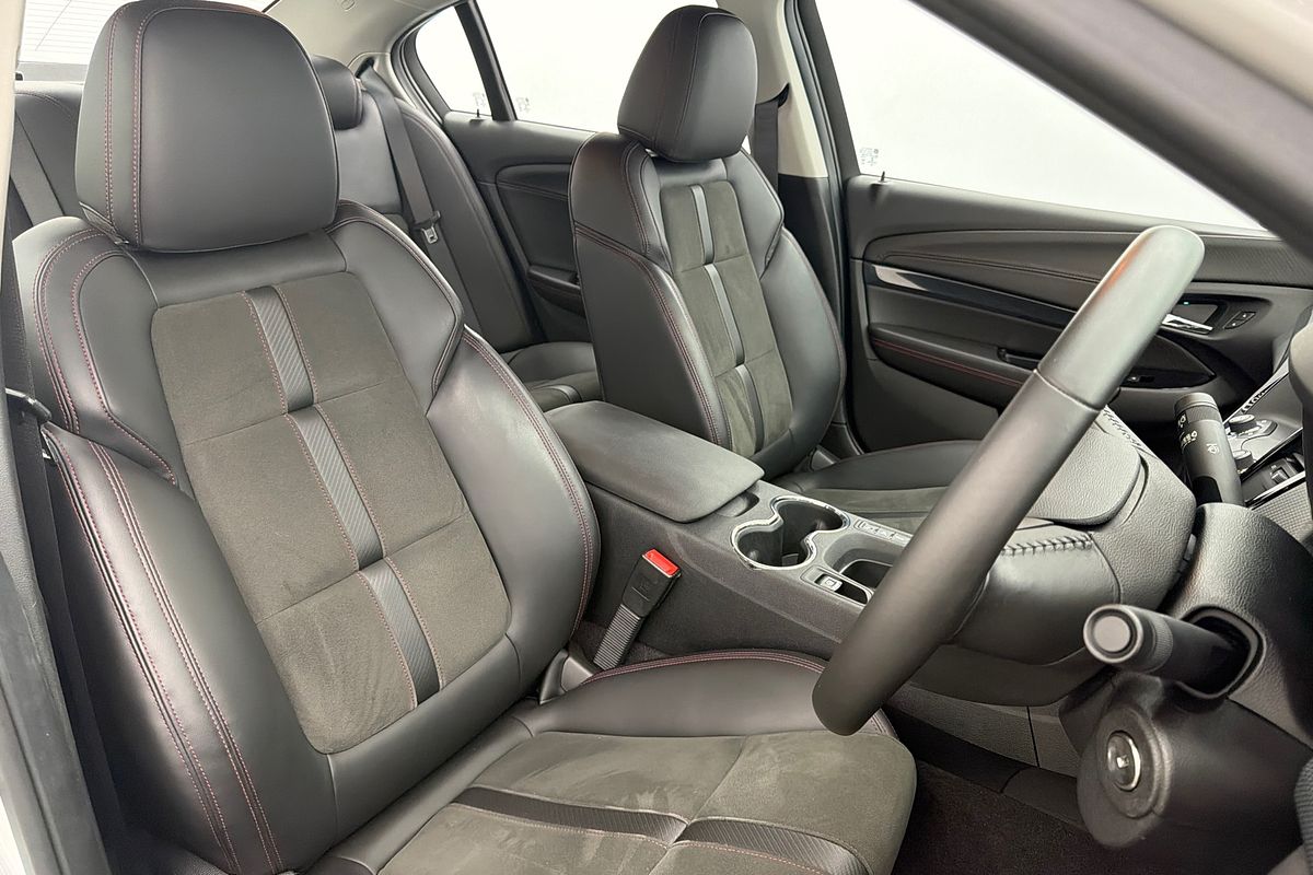 2014 Holden Commodore SV6 Storm VF