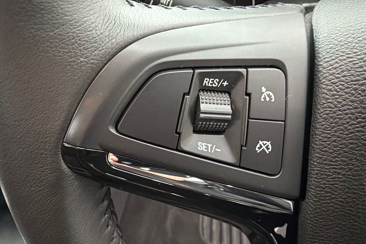 2014 Holden Commodore SV6 Storm VF