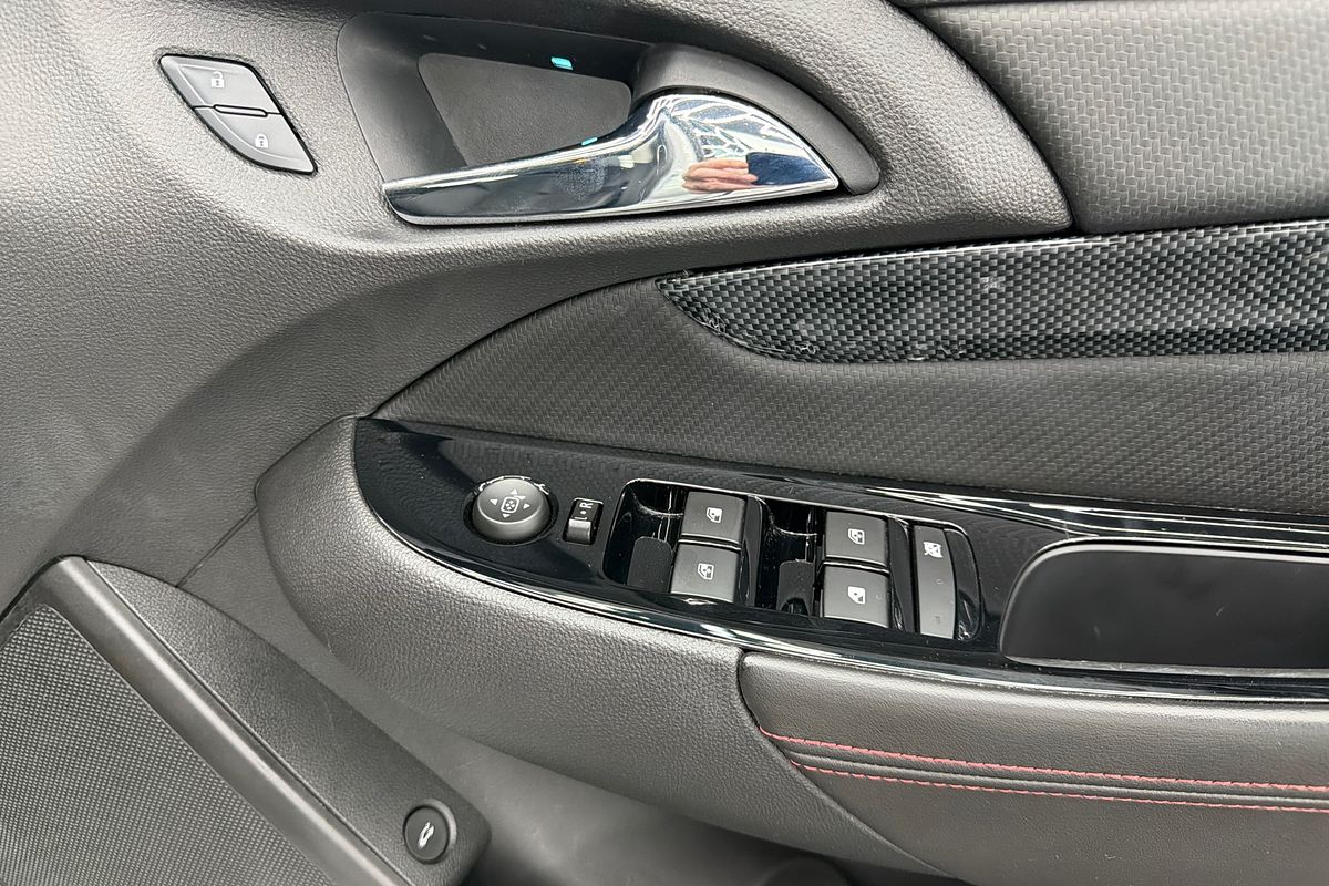 2014 Holden Commodore SV6 Storm VF