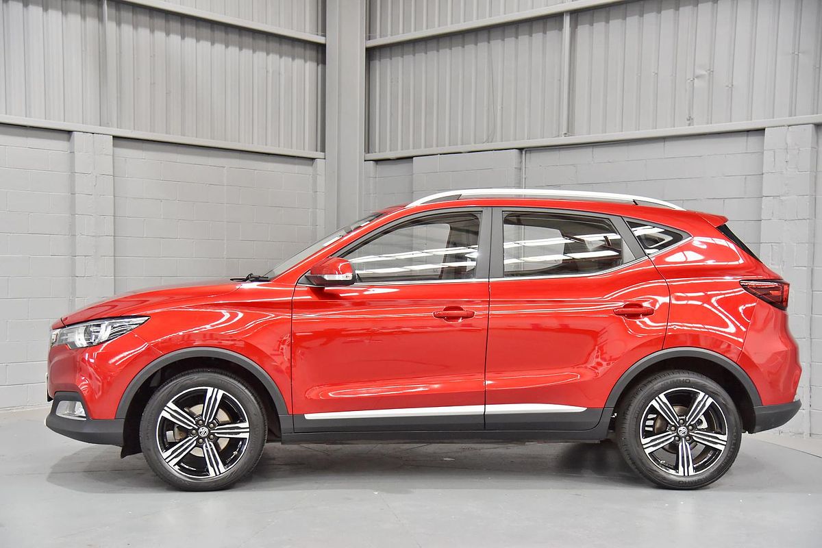 2021 MG ZS Essence AZS1