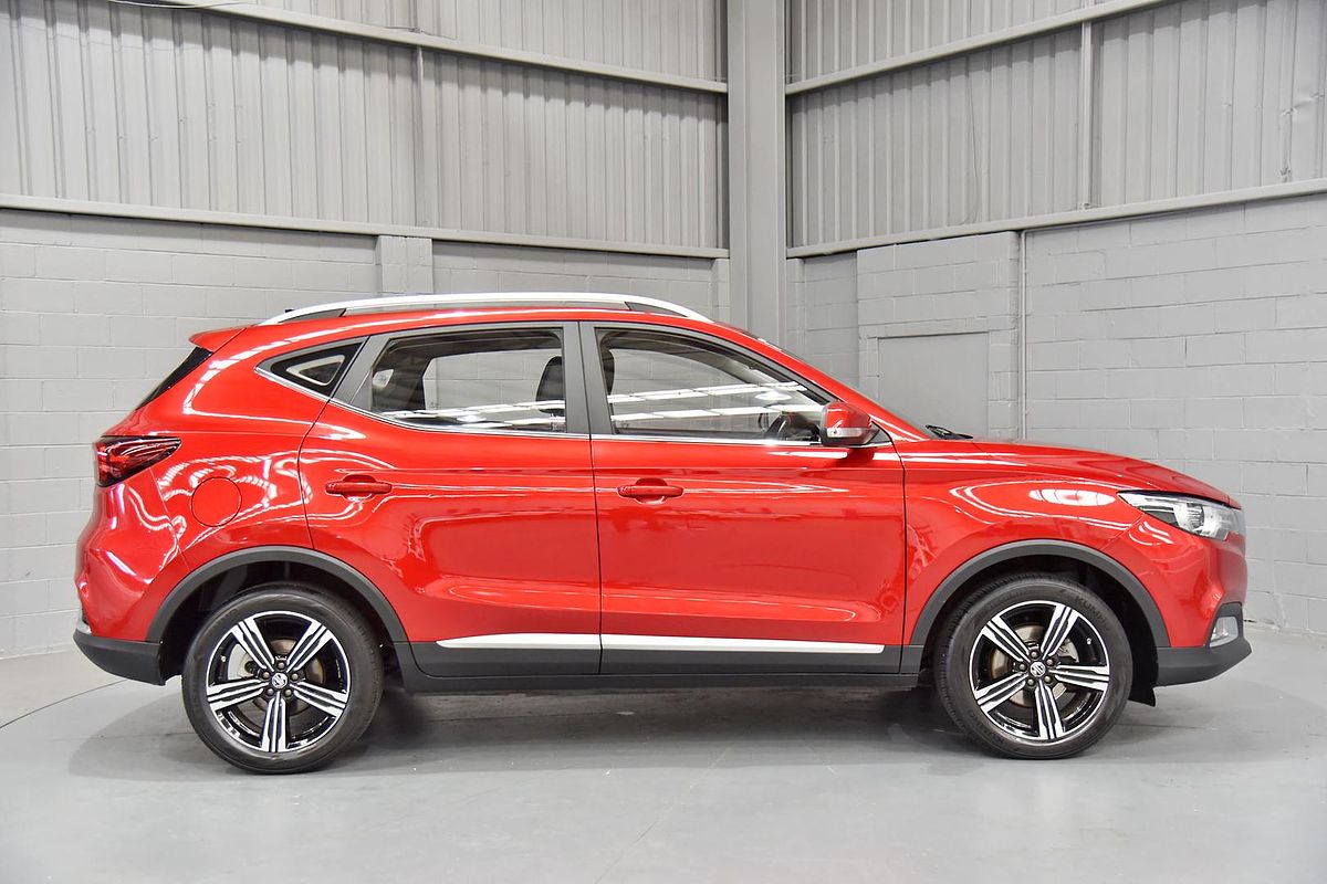 2021 MG ZS Essence AZS1