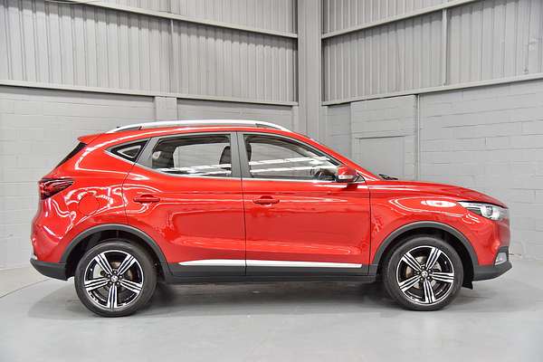 2021 MG ZS Essence AZS1