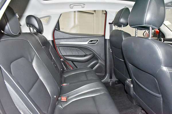 2021 MG ZS Essence AZS1