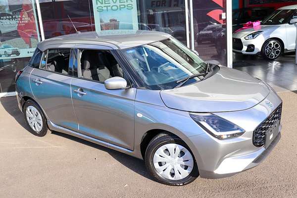 2025 Suzuki Swift Hybrid UZ