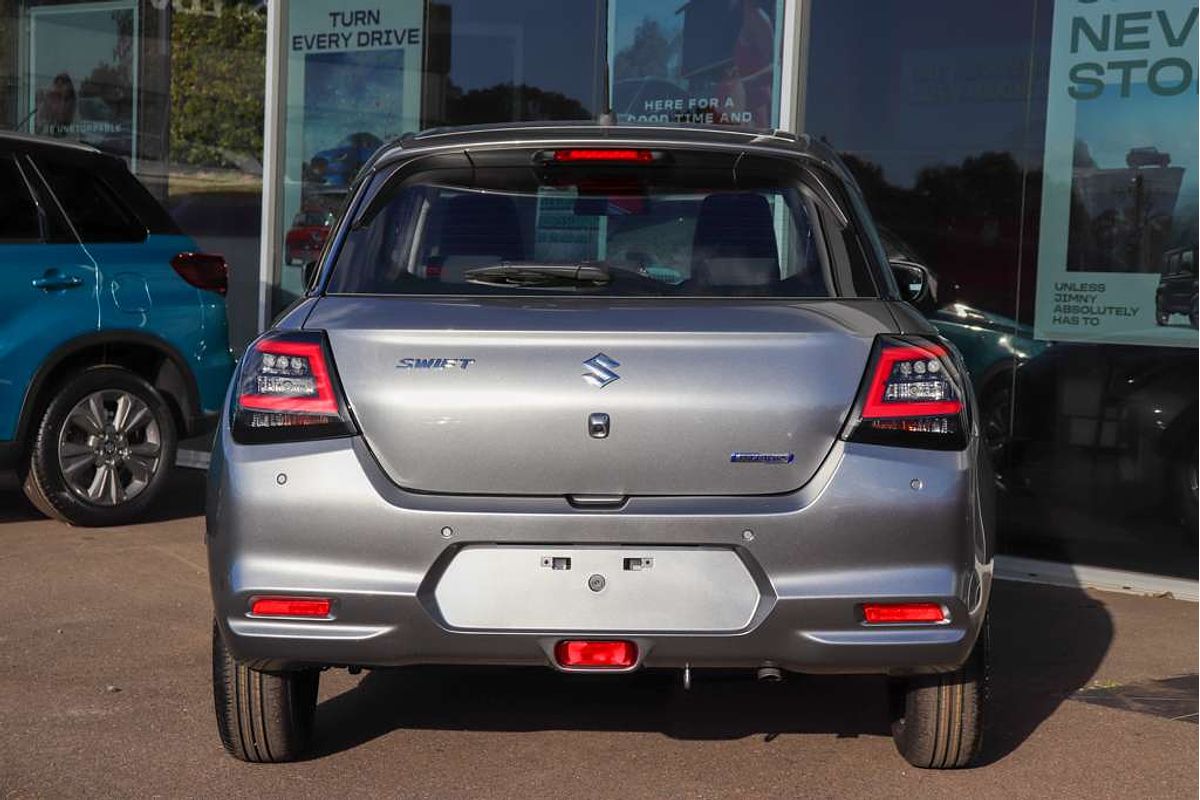 2025 Suzuki Swift Hybrid UZ